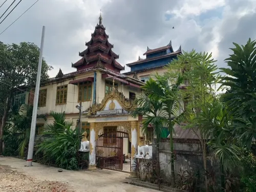 Mädchenhaus Yangon